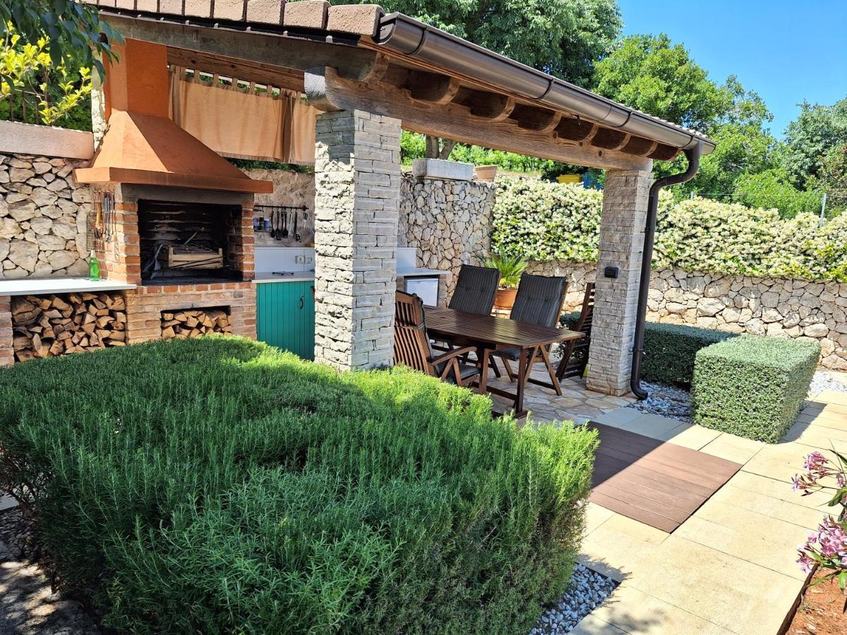 Villa Aurelia Zman Exterior photo